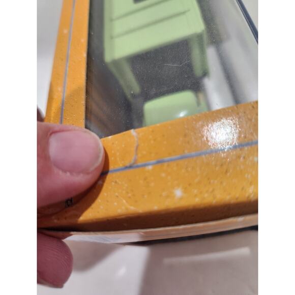 M2 Auto Haulers 1958 Chevy LCF & 1960 VW Microbus 15 Window USA CHASE Gold Read! - Picture 7 of 9